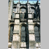 Chartres, 7, Langhaus von S, 1.- 3. Joch oestlich vom SW-Turm, Foto Heinz Theuerkauf, large.jpg
